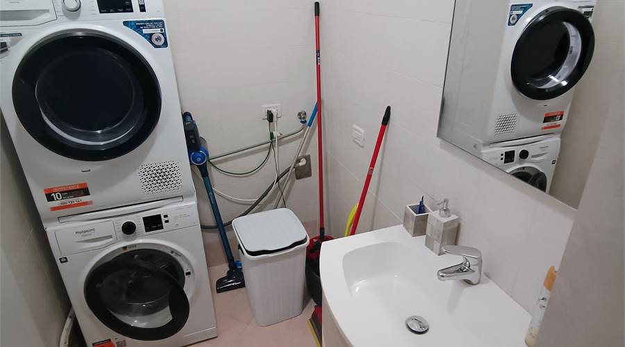 Bagno zona lavanderia