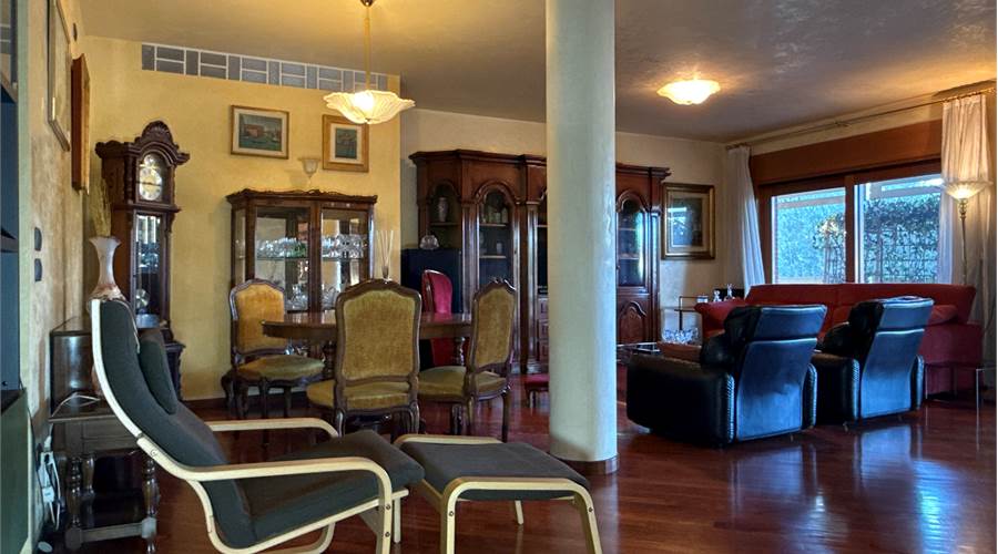 Salone