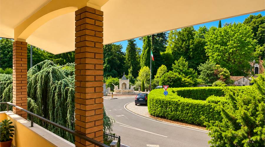 Terrazzo ingresso
