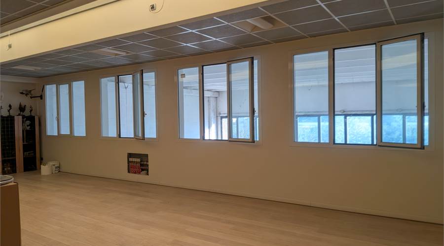 Show room